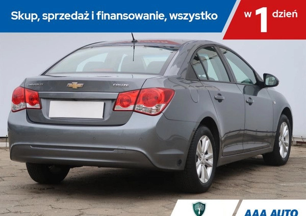 Chevrolet Cruze cena 28000 przebieg: 189900, rok produkcji 2013 z Zakroczym małe 121